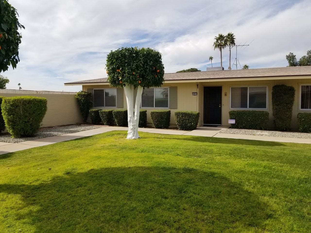 10913 W Santa Fe Dr - Photo 5 of 17