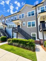 featured image of 3779 Oxford Cir