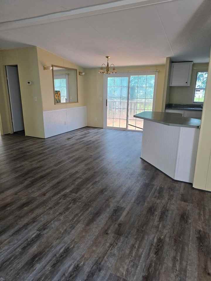 118 Kennedy Ave - Photo 3 of 18