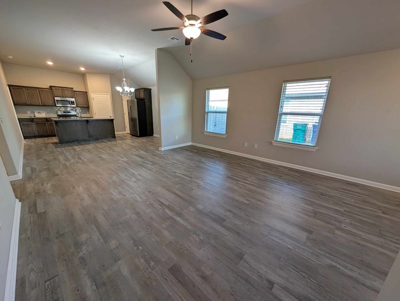 936 Sw 139th St - Photo 3 of 17