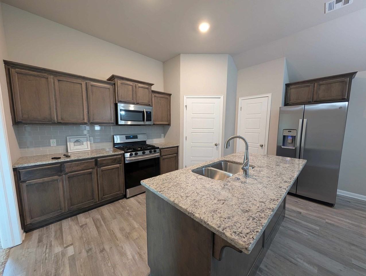 936 Sw 139th St - Photo 5 of 17