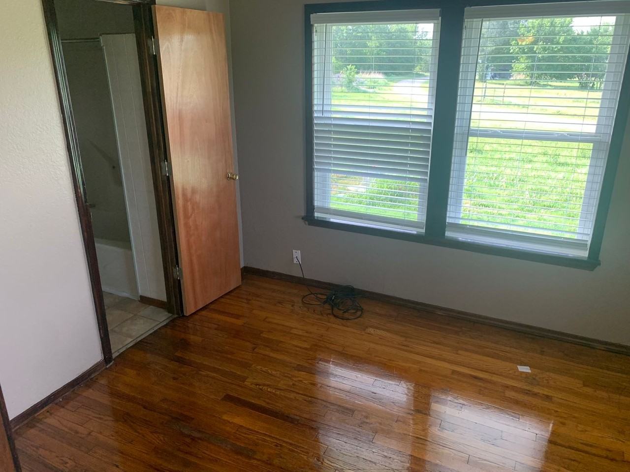 2904 Coyote Run - Photo 3 of 21