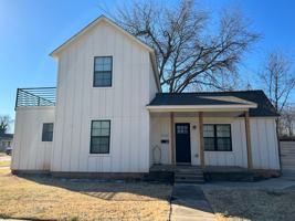 featured image of 1102 S Husband St #A