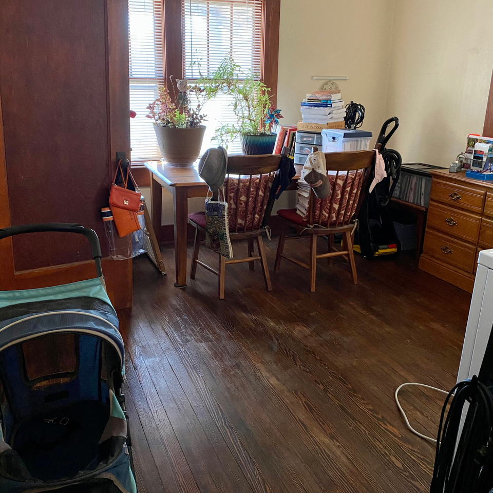 612 W 9th Ave - Photo 5 of 10
