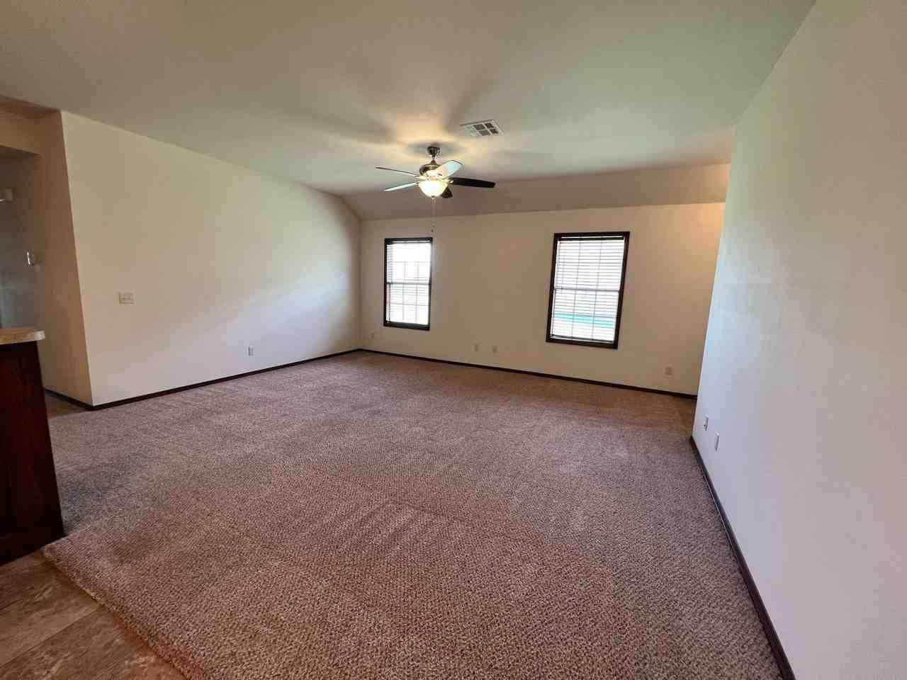 2403 Blackhawk Dr - Photo 3 of 20