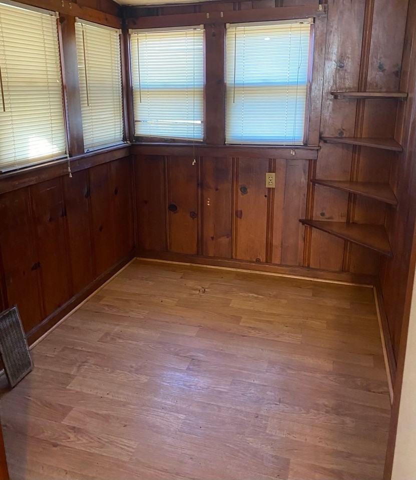 516 W 10th Ave - Photo 7 of 11