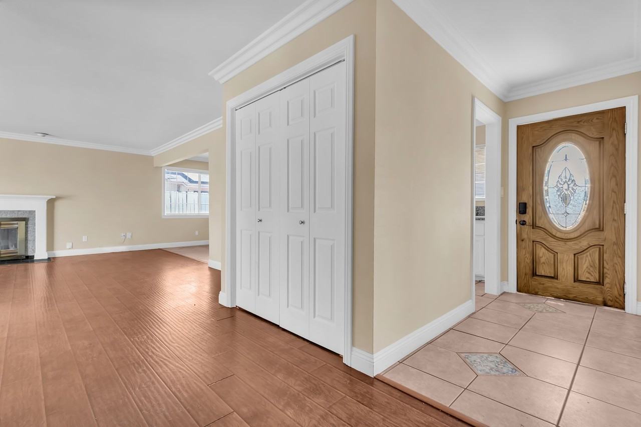 421 E Old Mill Rd - Photo 6 of 35