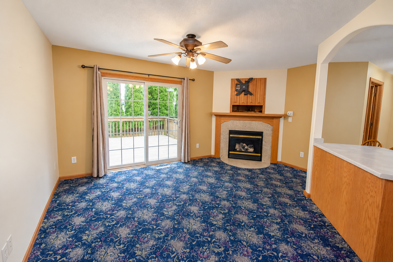 919 Baird Ln Ne - Photo 6 of 29