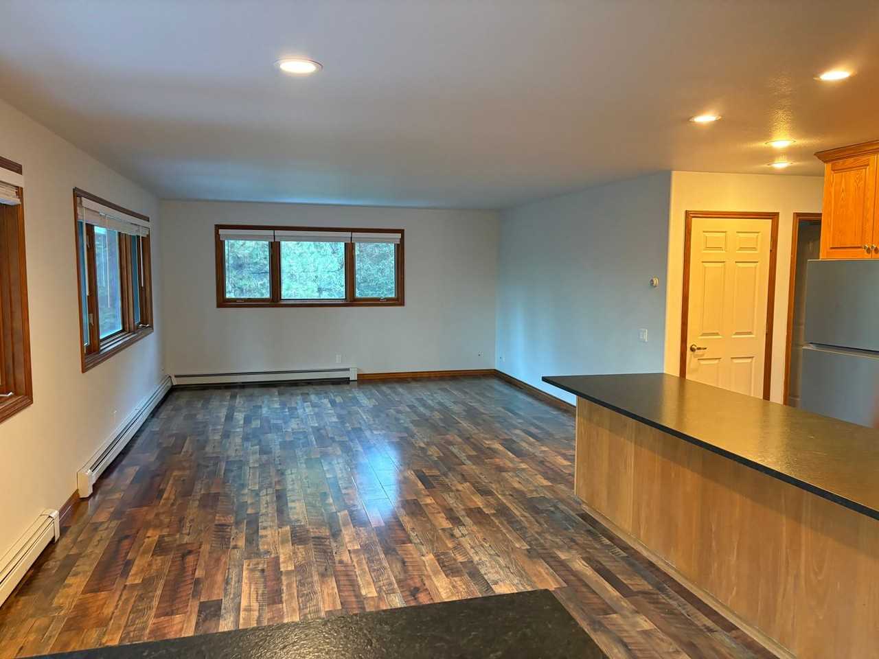 101 Hogue Dr - Photo 5 of 24