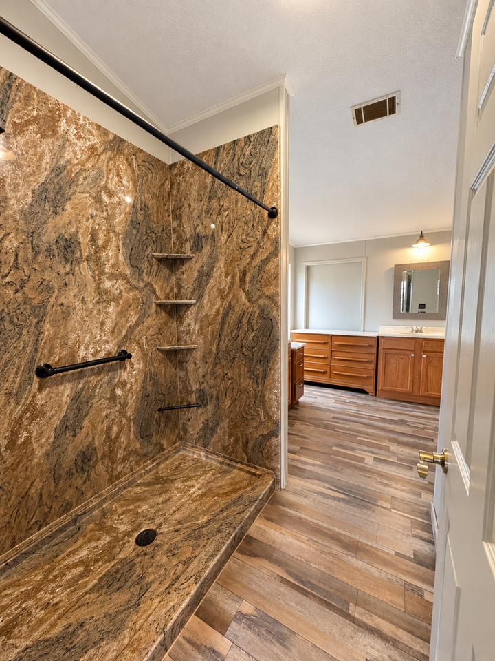 357 Dallas St - Photo 6 of 13