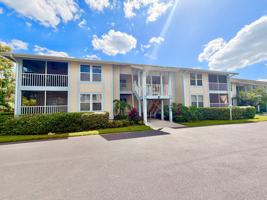 featured image of 1440 Wildwood Lakes Blvd