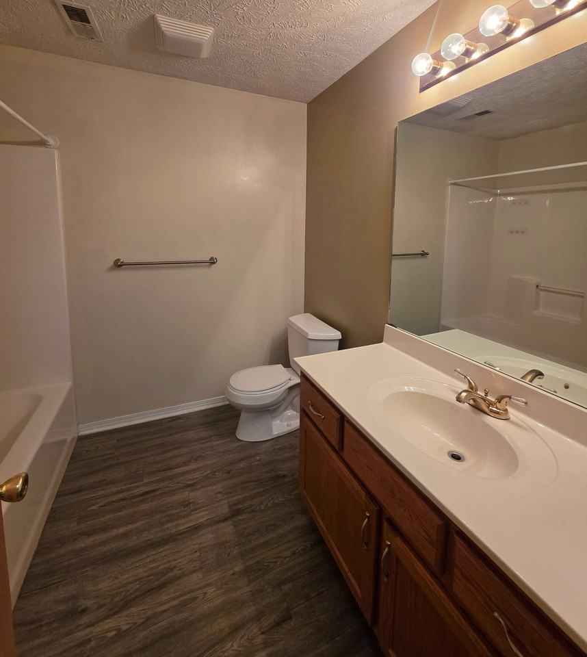 1718 S 10th Ave - Photo 5 of 20