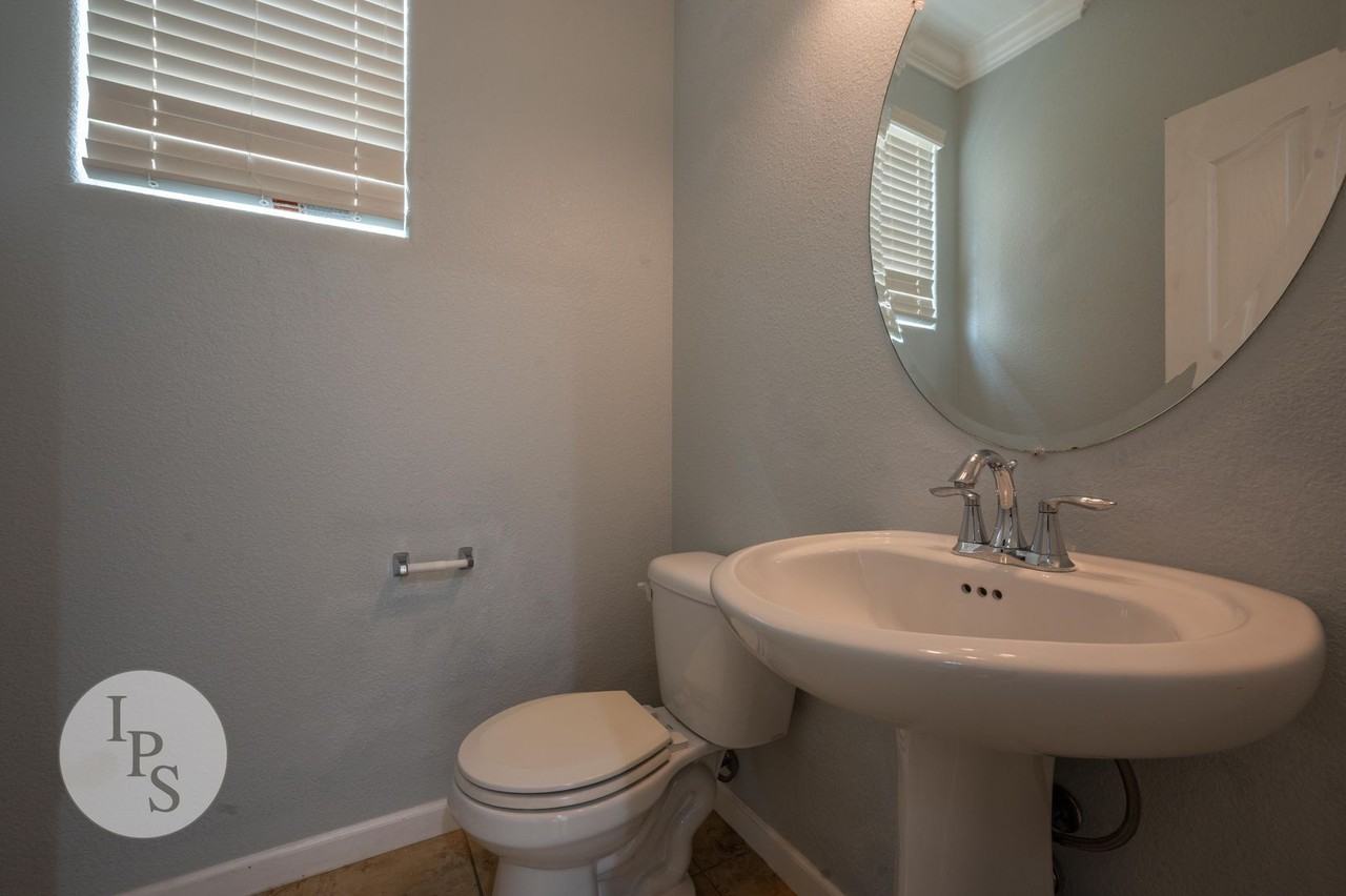 7390 E Giavanna Ave - Photo 7 of 27