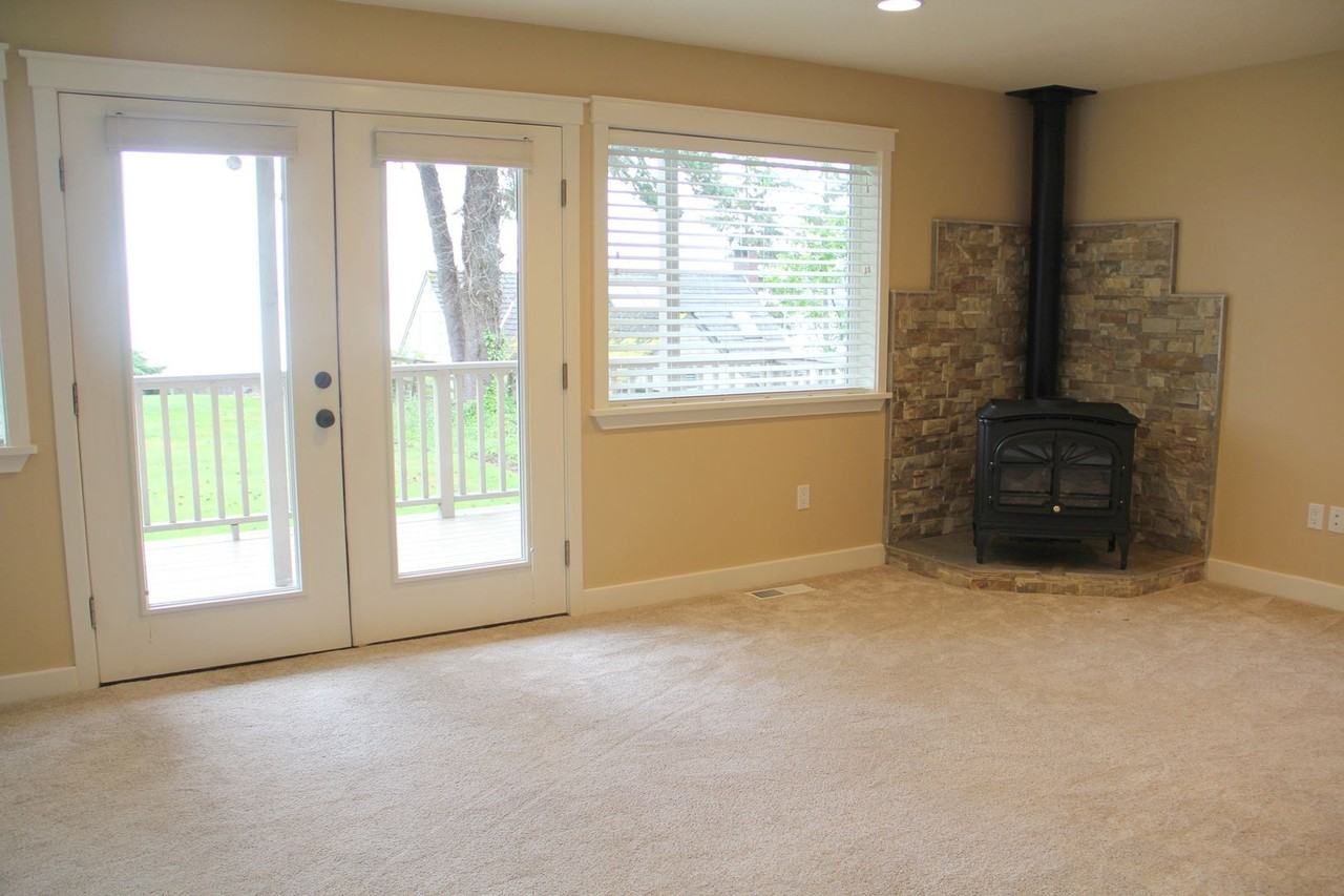 3612 Sunset Blvd - Photo 4 of 18