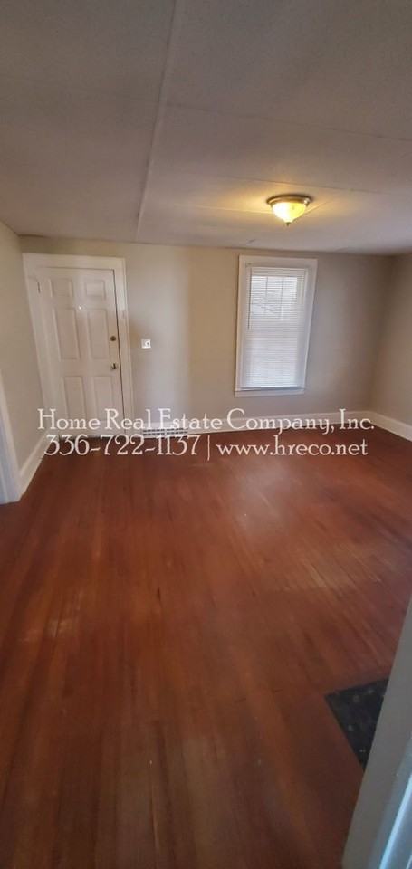 4038 Shamel St - Photo 7 of 9