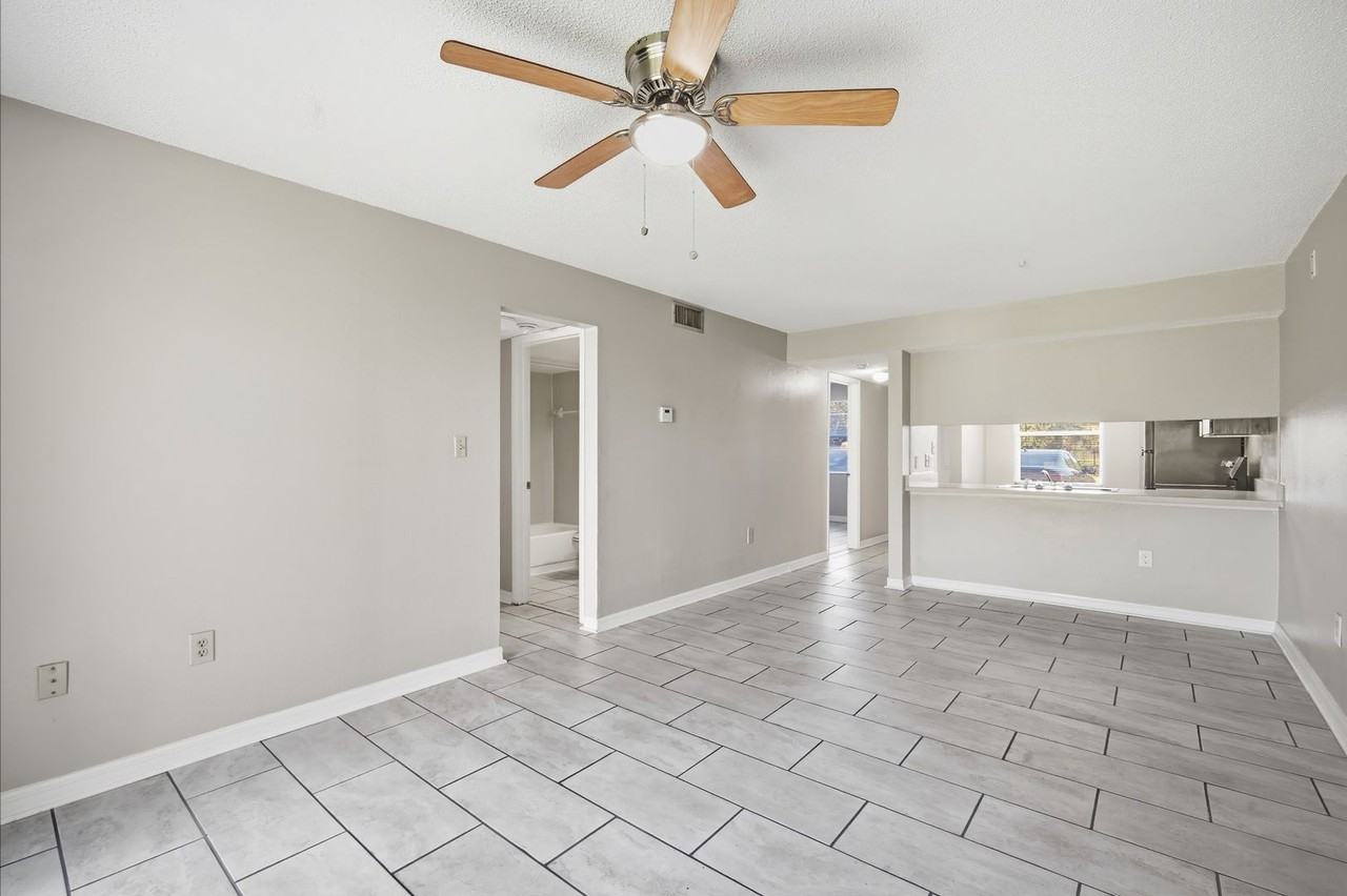 5046 Terrace Palms Cir #101 - Photo 7 of 25
