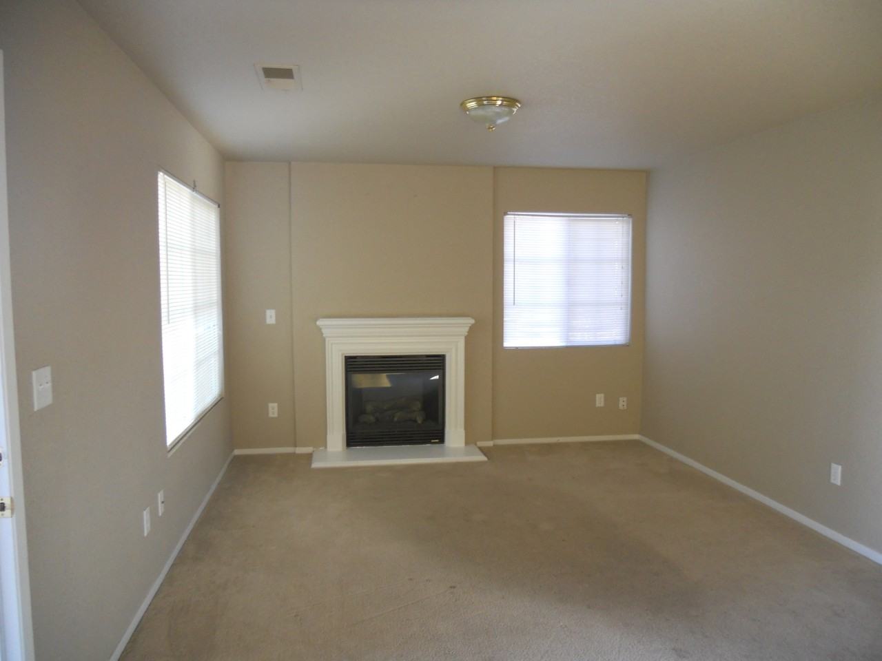 1951 Truman Dr - Photo 2 of 4