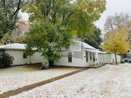 featured image of 414 E 1st Ave