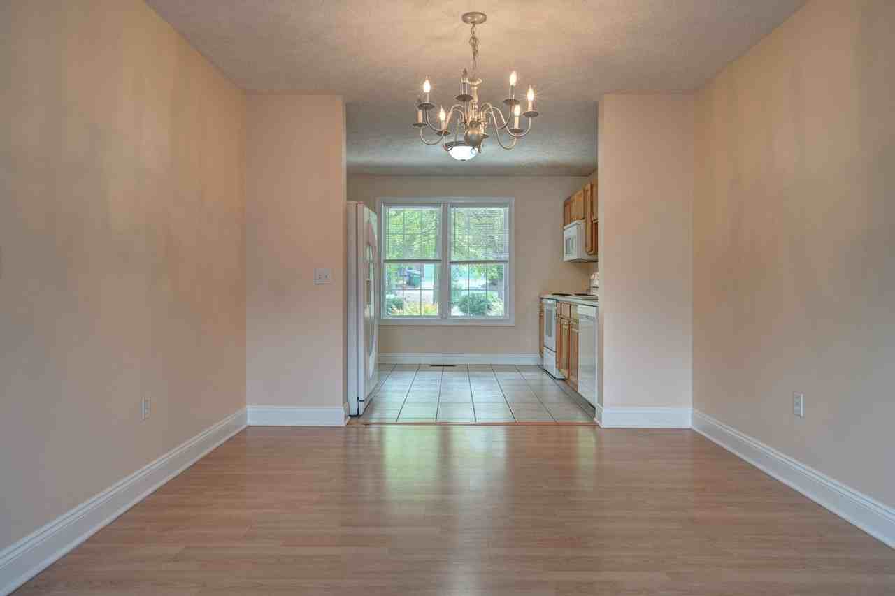 815 Oaktree Blvd - Photo 7 of 33