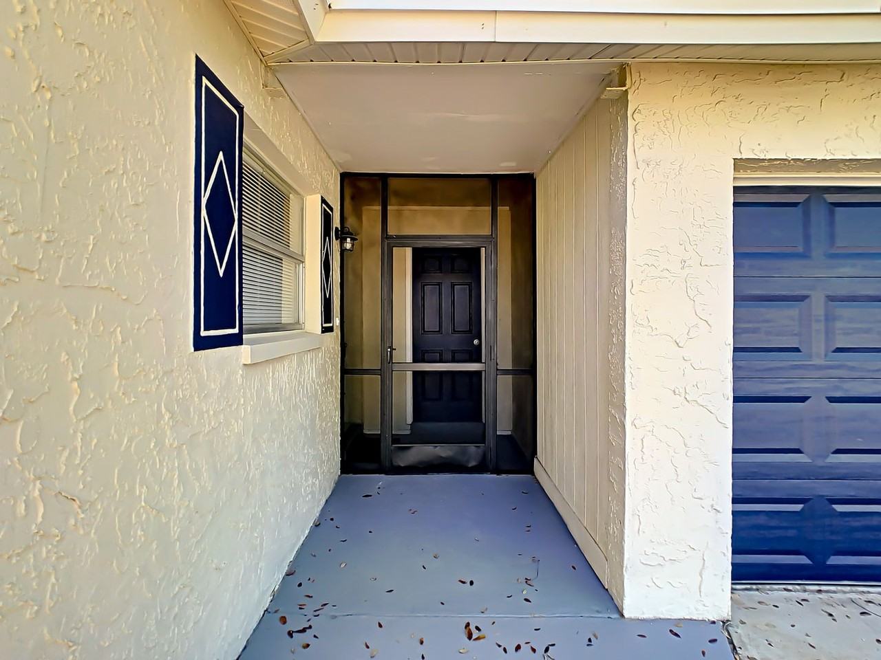2115 Whispering Pines St - Photo 7 of 50