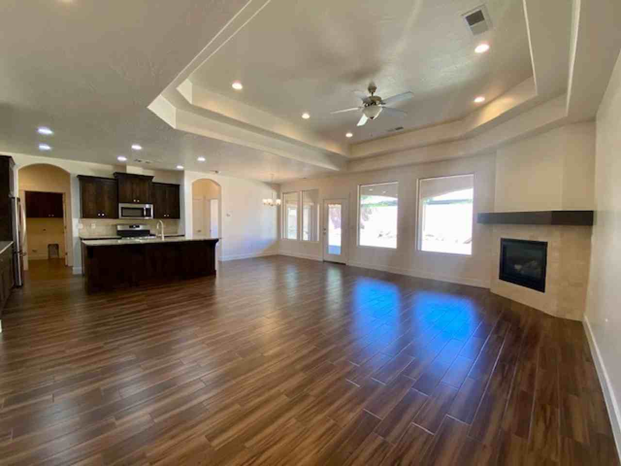 1328 W Marigold Way - Photo 2 of 44