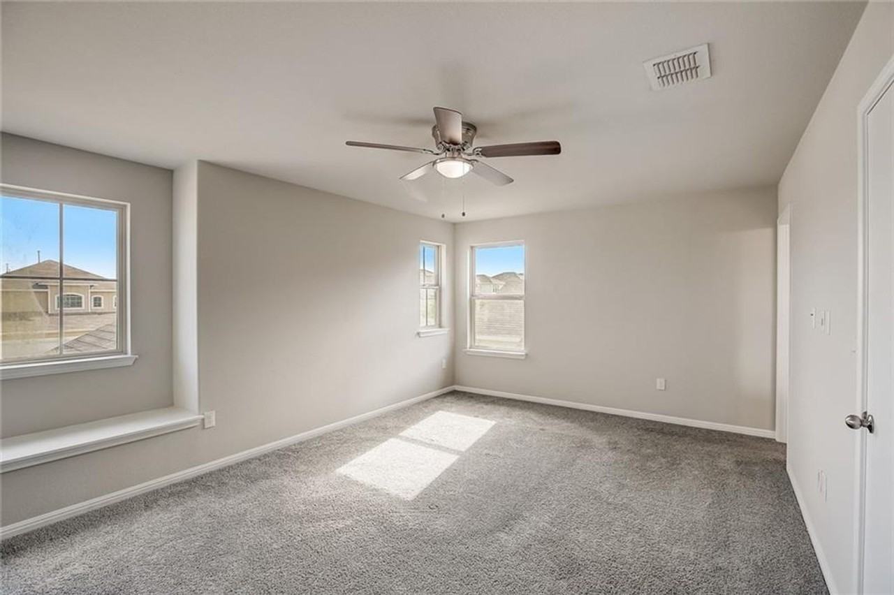 162 Guemal Rd - Photo 7 of 12