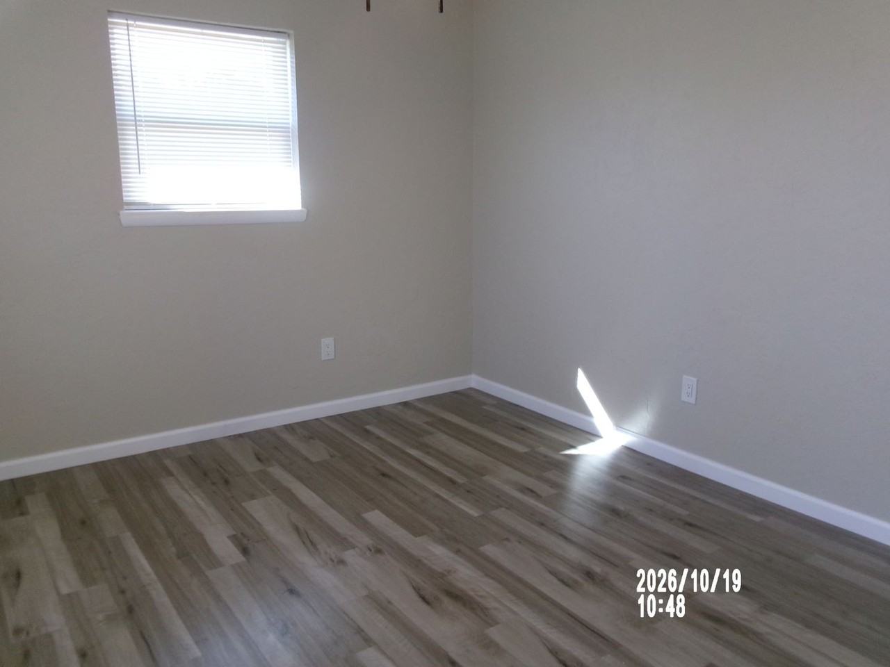 510 Nw 60th St - Photo 5 of 22