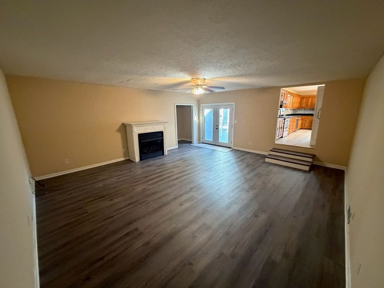 723 Cleveland Ave - Photo 2 of 20