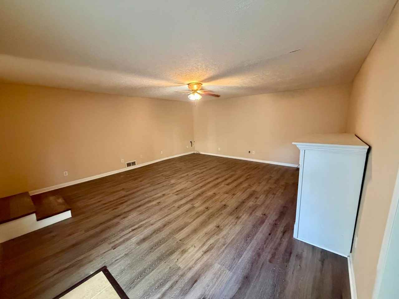 723 Cleveland Ave - Photo 3 of 20