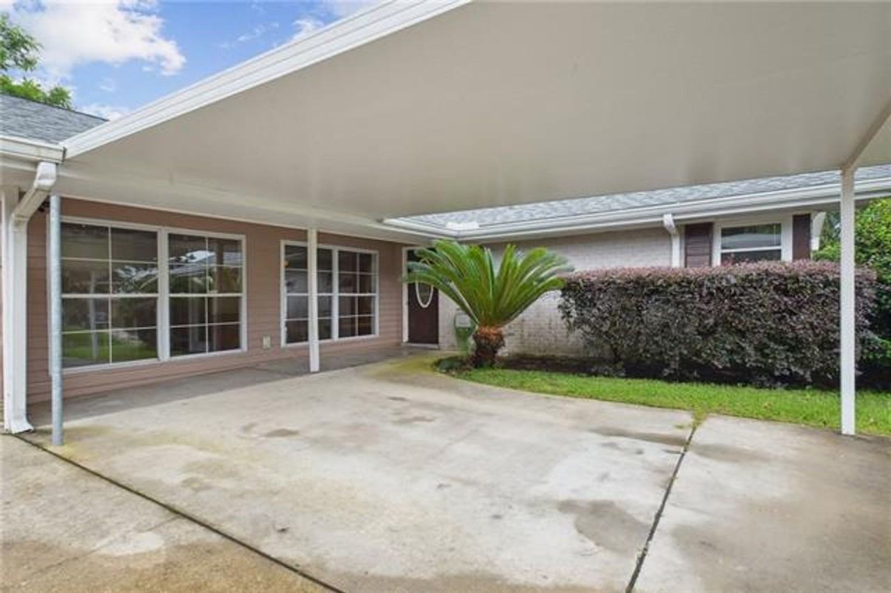 2636 Somerset Dr - Photo 3 of 23