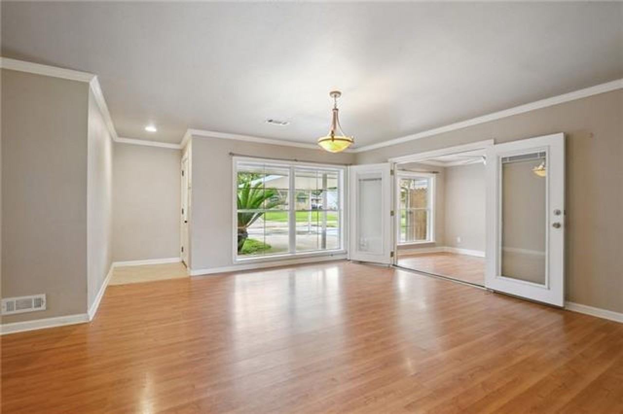 2636 Somerset Dr - Photo 4 of 23