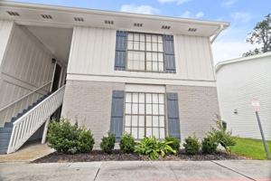 featured image of 1101 Deesport St