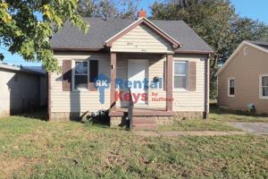featured image of 1204 E Maryland St