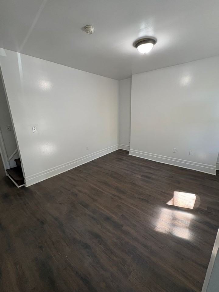 1317 Labelle Ave ##Llc - Photo 3 of 26