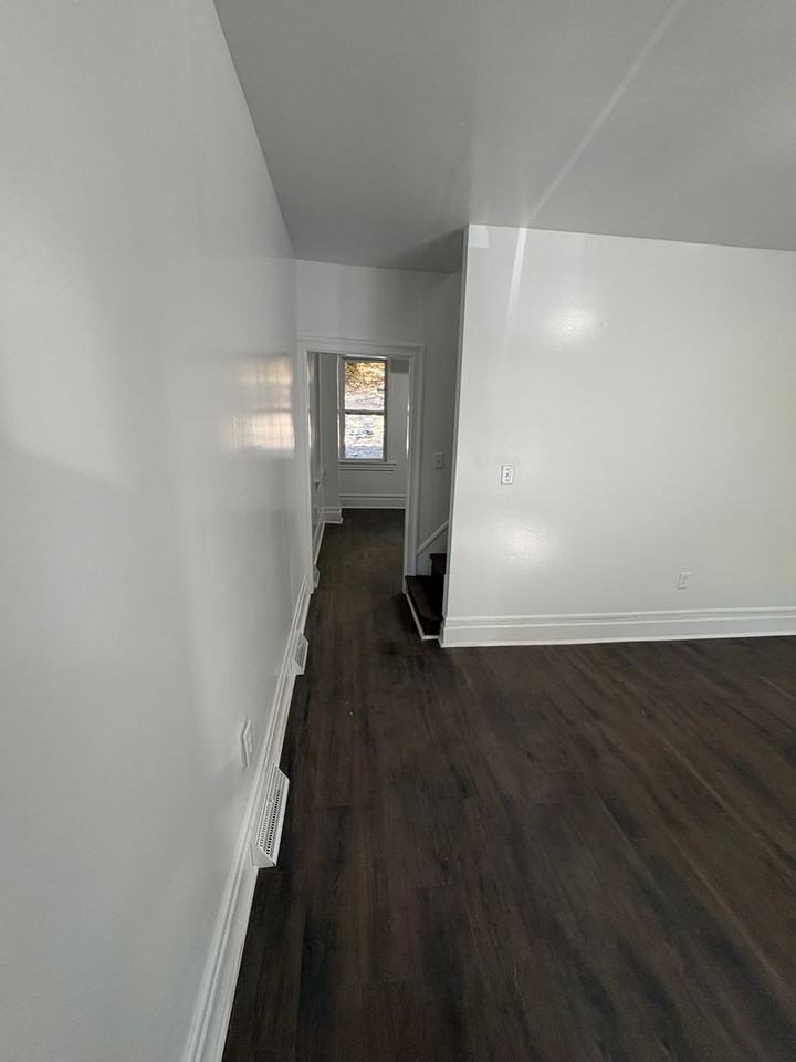 1317 Labelle Ave ##Llc - Photo 4 of 26