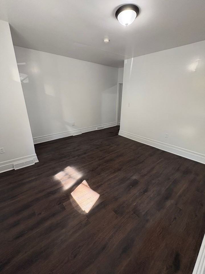 1317 Labelle Ave ##Llc - Photo 5 of 26