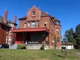 746 Greenwood - Photo 1 of 1