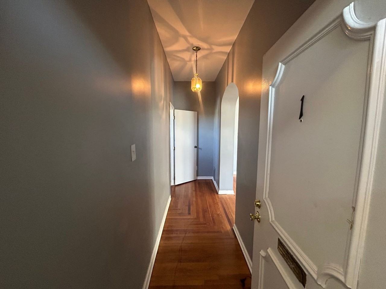746 Greenwood - Photo 6 of 28