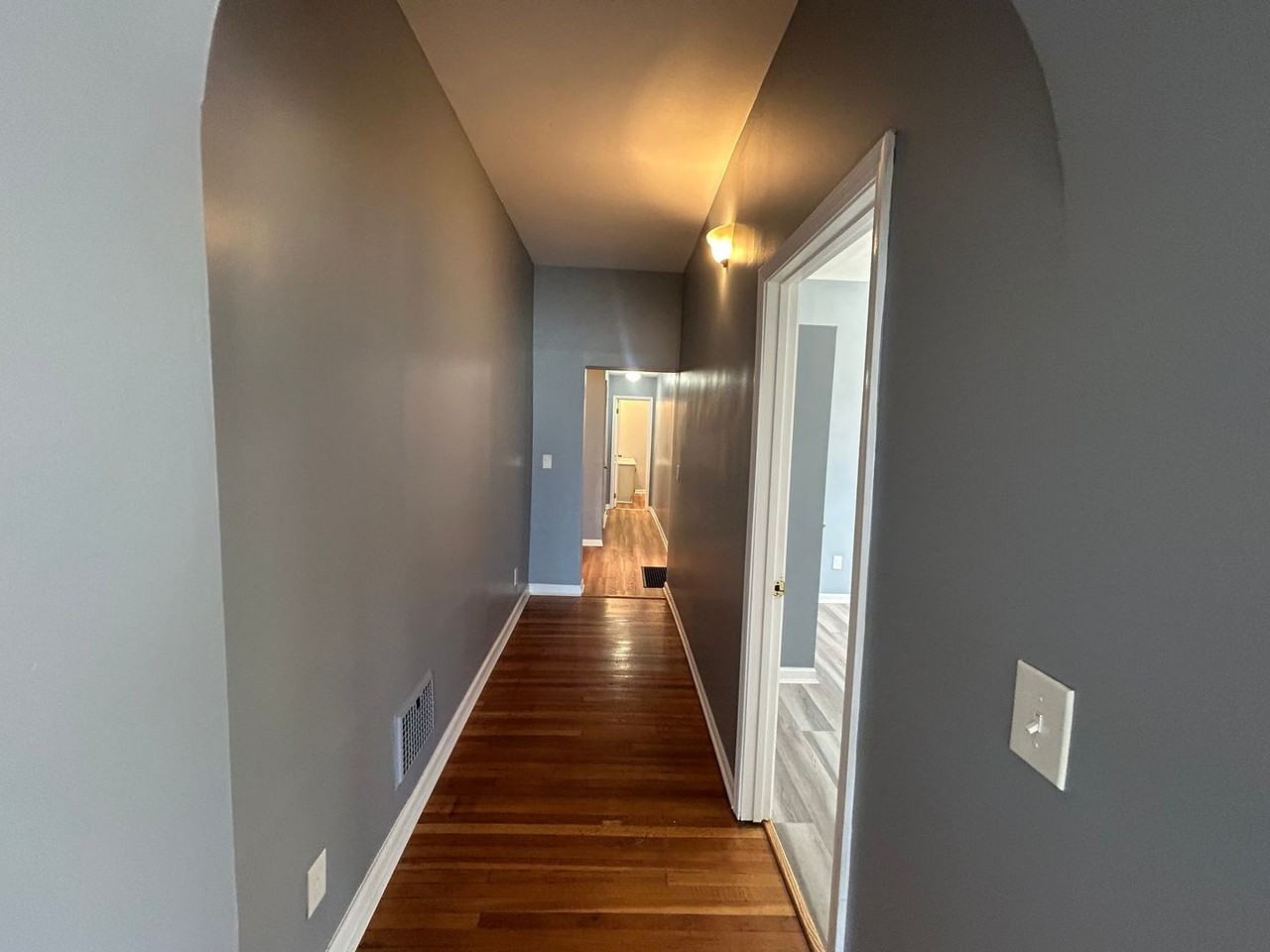 746 Greenwood - Photo 7 of 28