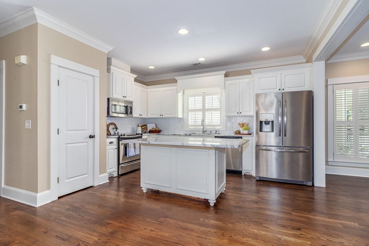 85 Crystal Lake Dr - Photo 6 of 25