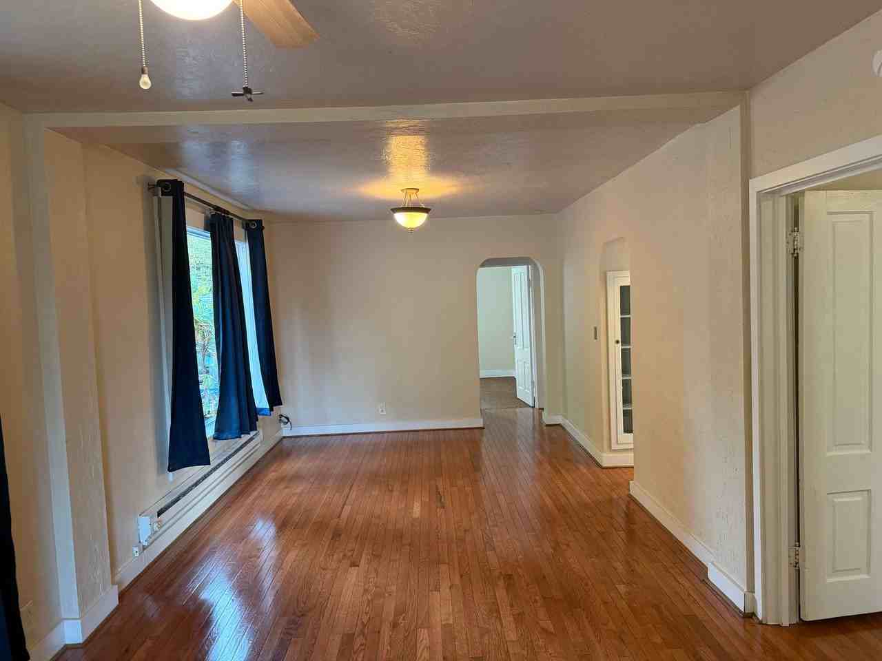 1136 W 8th Ave - Photo 3 of 35