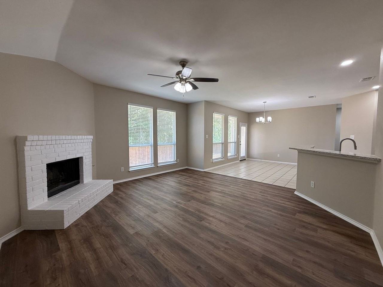 2110 Gleaner Dr - Photo 6 of 30