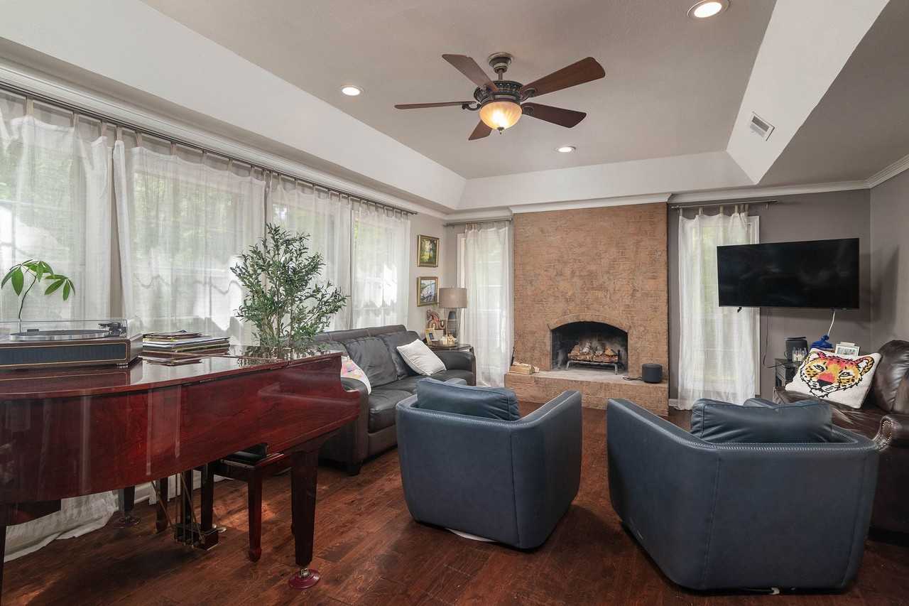 329 Wishing Tree Ln - Photo 6 of 28