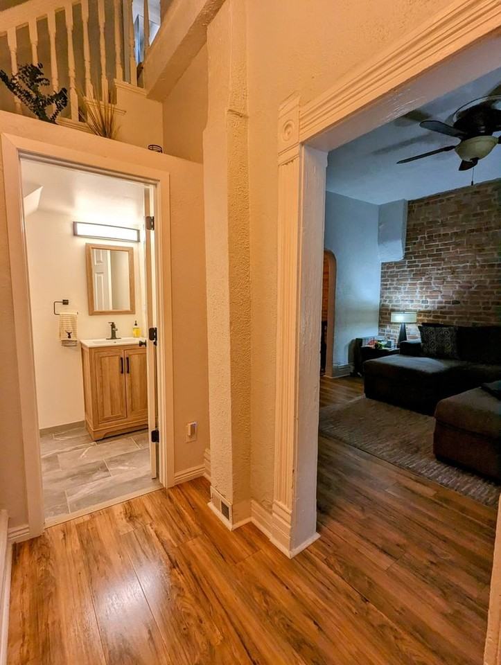 765 Lipan St - Photo 3 of 34