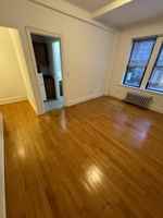 featured image of E 52nd St & Lexington Ave #2