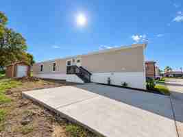 featured image of 709 N Collins Fwy #61