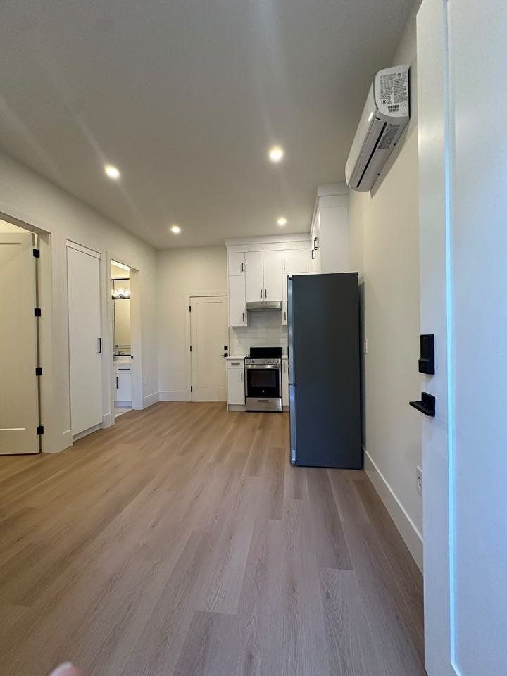 11780 Kingfisher Drive - Photo 4 of 12