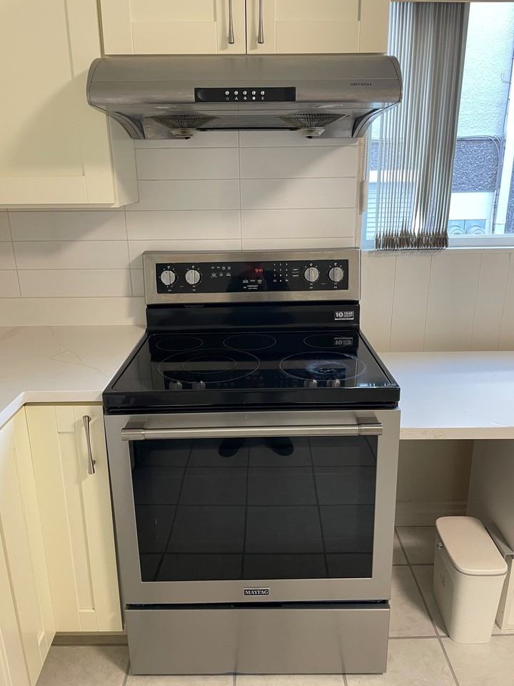 4085 Union Street - Photo 3 of 12