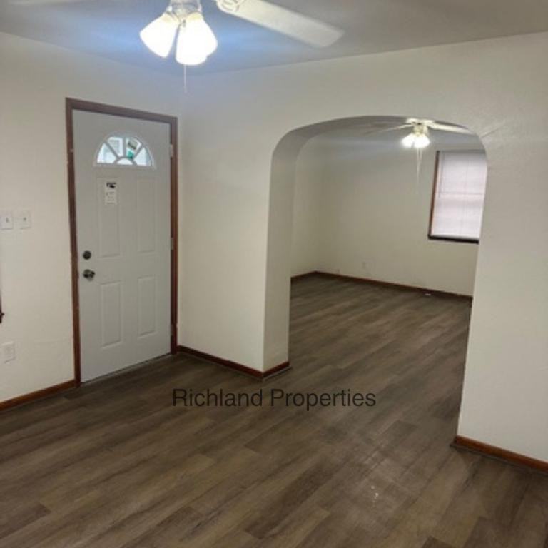 1215 E Broadway Blvd - Photo 6 of 10