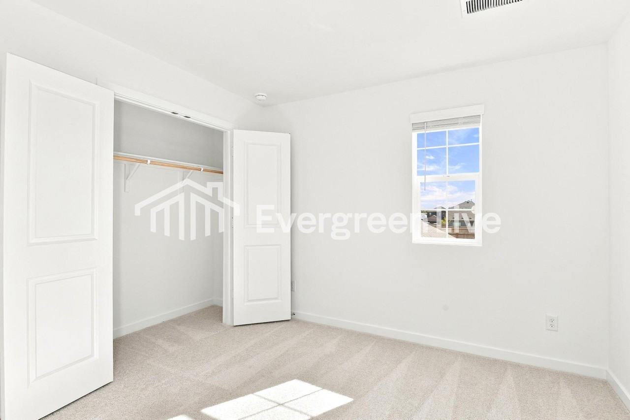 1307 Hermosa Gdns - Photo 5 of 15